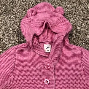5/$15 Gap Kids pink sweater, hooded w/ear detail